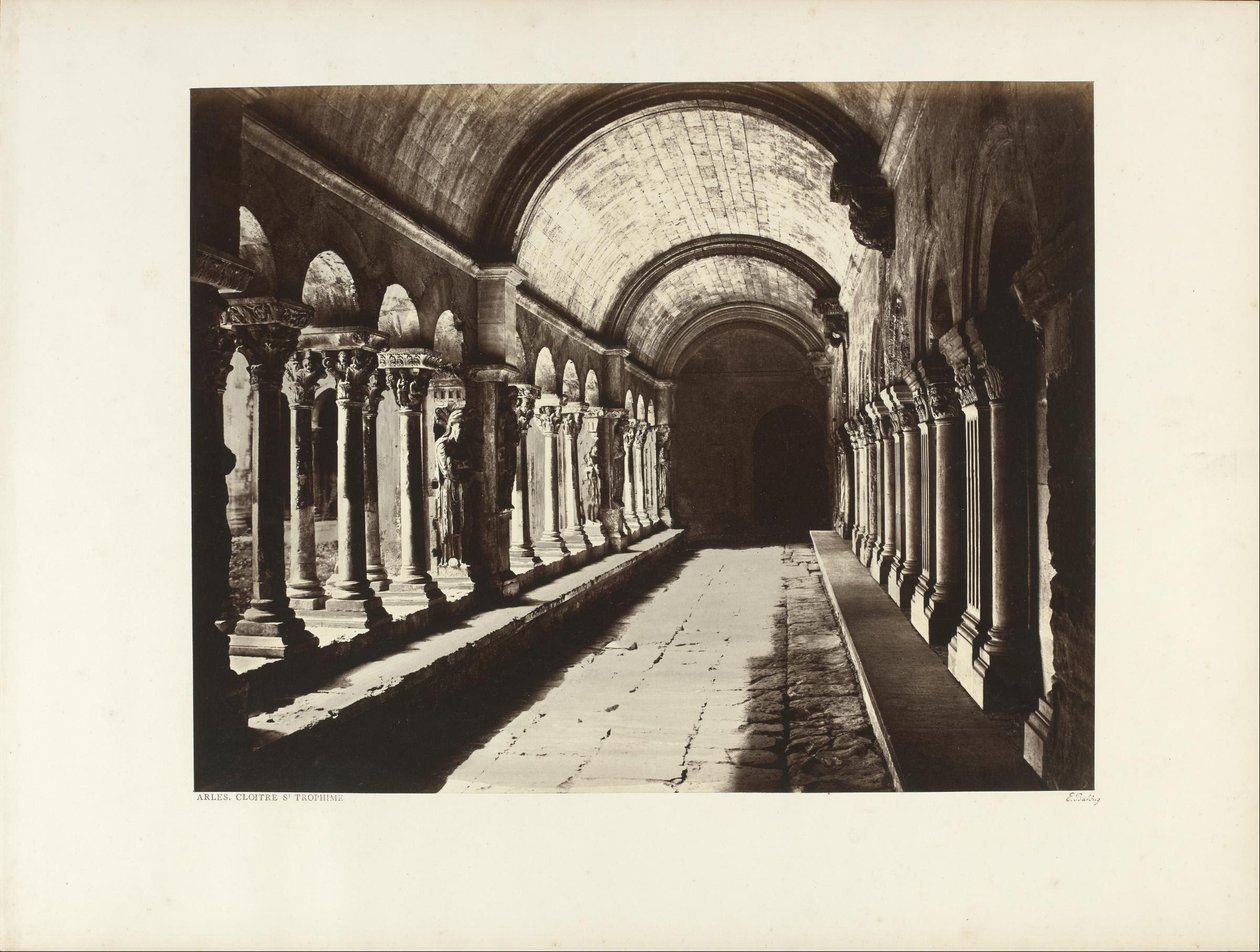 Der Kreuzgang Saint Trophime, Arles von Édouard Baldus