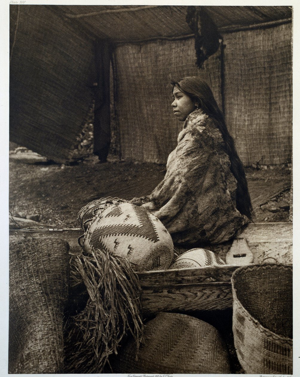 Indianer Amerikas: ein junges Indianermädchen, Tochter des Häuptlings des Skokomish-Stammes von Edward Sheriff Curtis