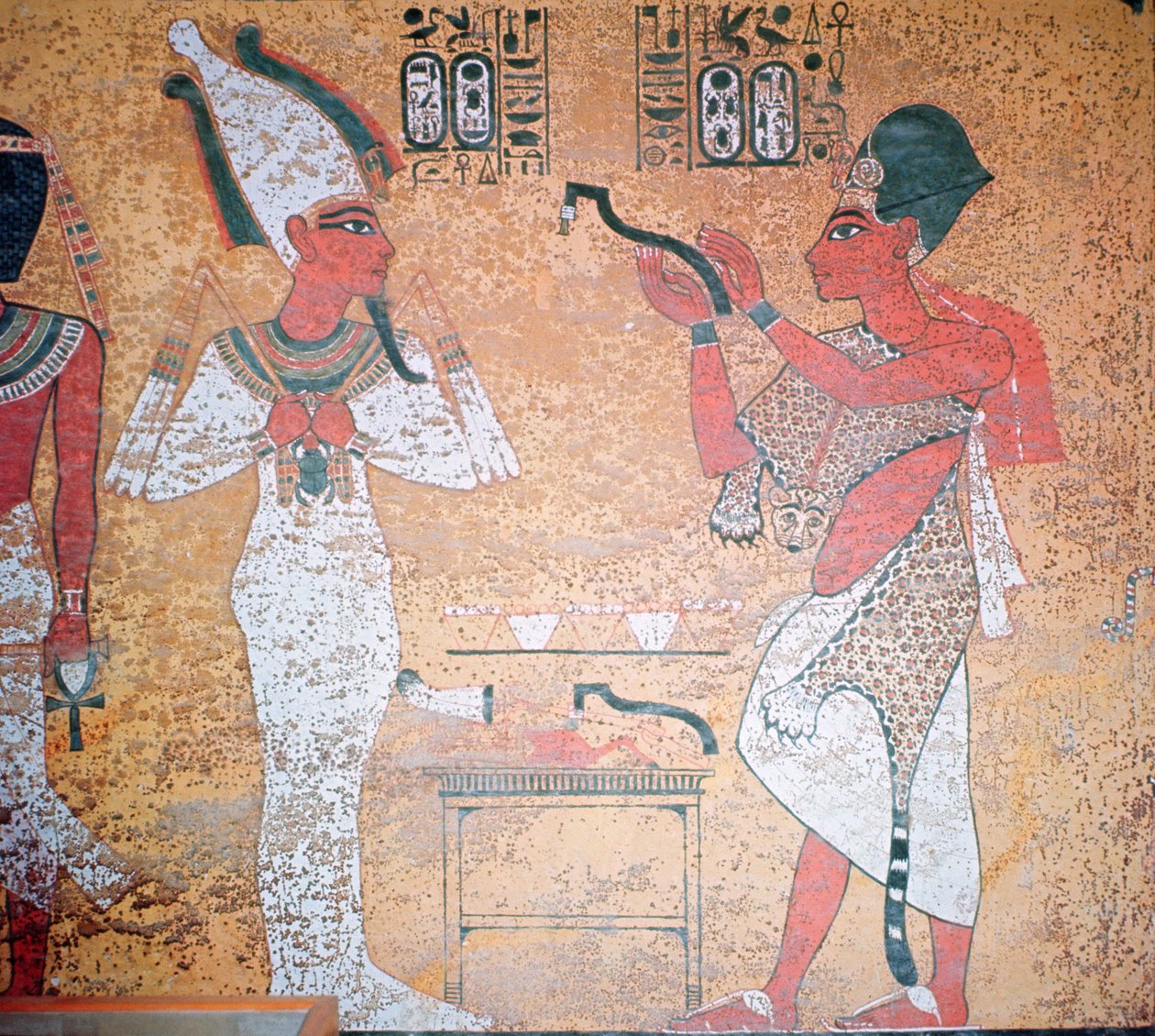 Ay führt die Mundöffnungszeremonie an der Mumie von Tutanchamun durch, aus dem Grab von Tutanchamun, Neues Reich von Egyptian 18th Dynasty