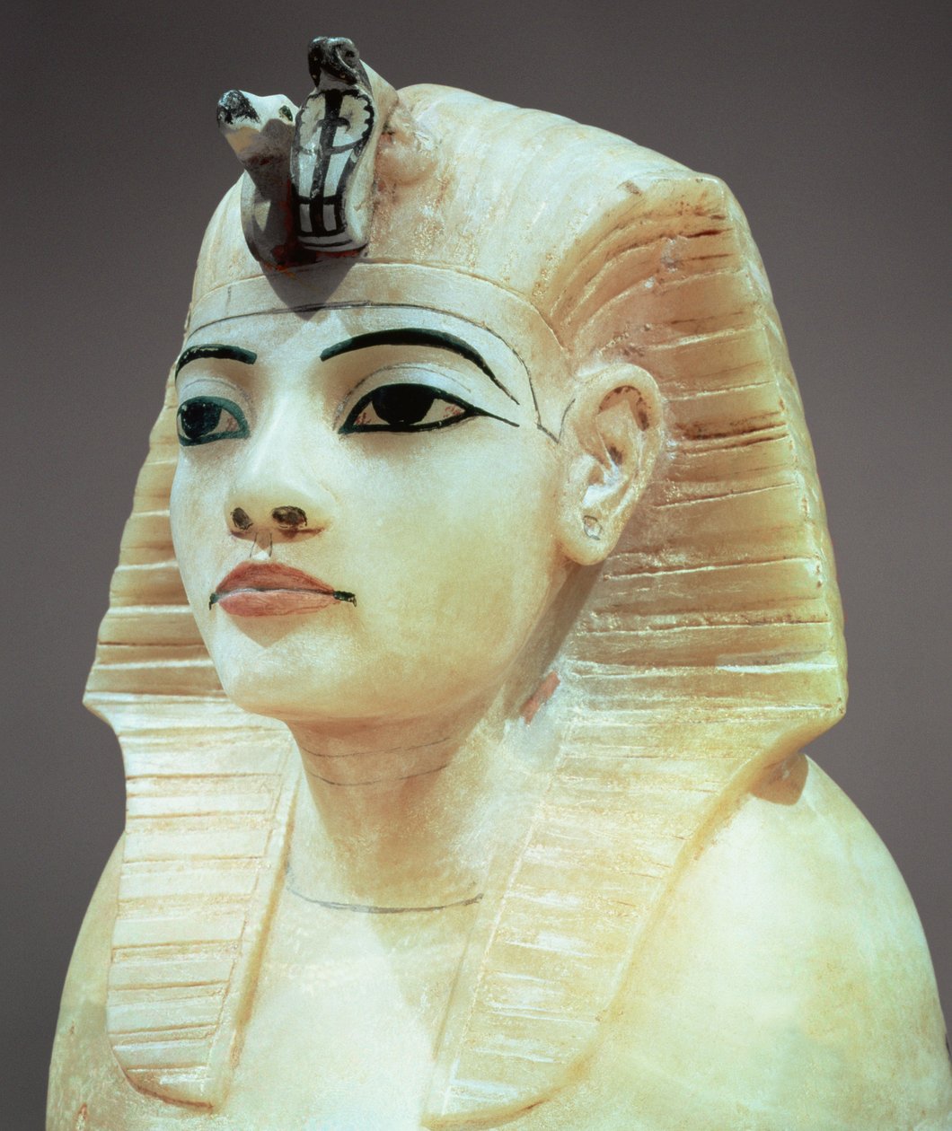 Stopfen einer der Kanopenurnen, aus dem Grab von Tutanchamun (ca. 1370-52 v. Chr.) Neues Reich (Alabaster) von Egyptian 18th Dynasty