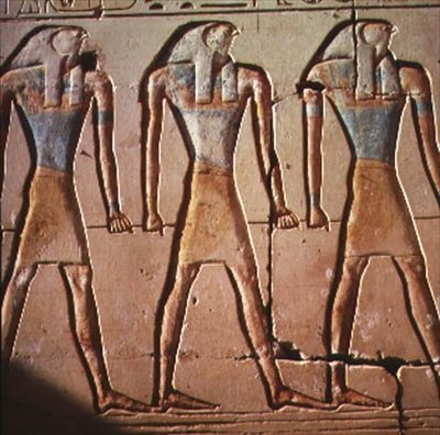 Relief, das Horus zeigt, aus dem Tempel von Ramses II., ca. 1298 v. Chr. von Egyptian 19th Dynasty