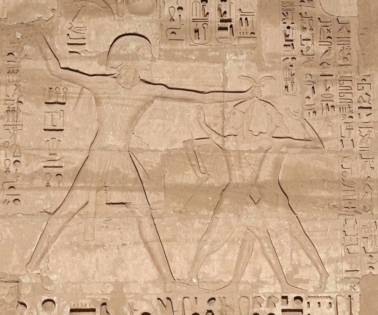 Szene des Massakers an Feinden, Tempel des Horus, Edfu von Egyptian 19th Dynasty