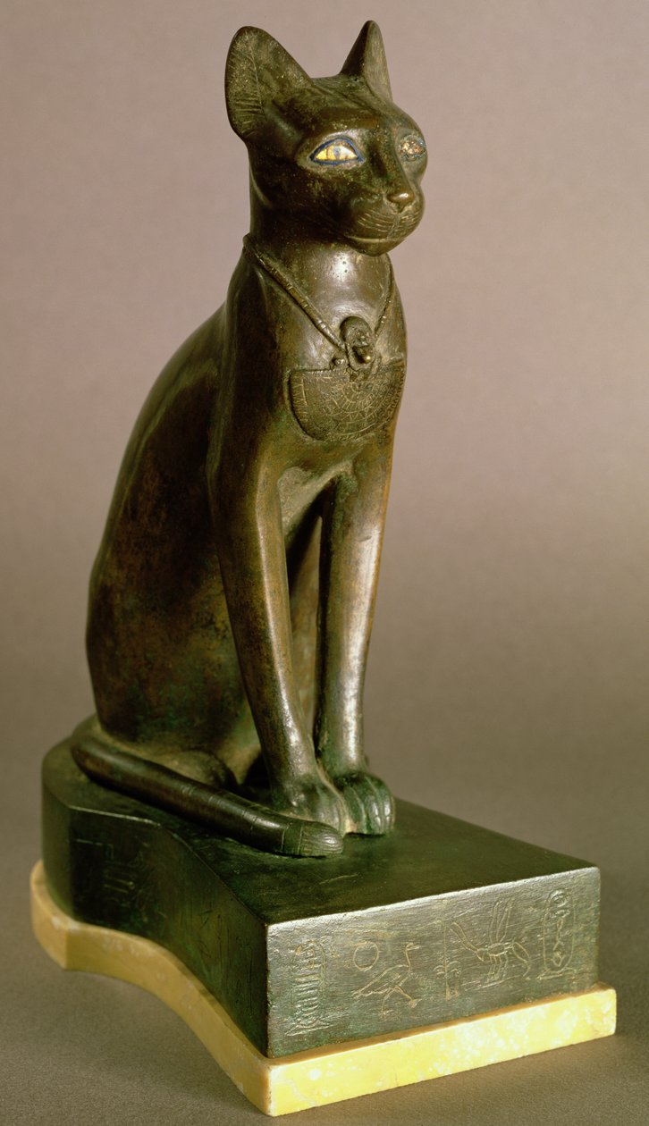 Statuette einer Katze, die die Göttin Bastet darstellt, mit der Kartusche von Psamtek I, Saite-Periode, ca. 664-610 v. Chr. von Egyptian 26th Dynasty