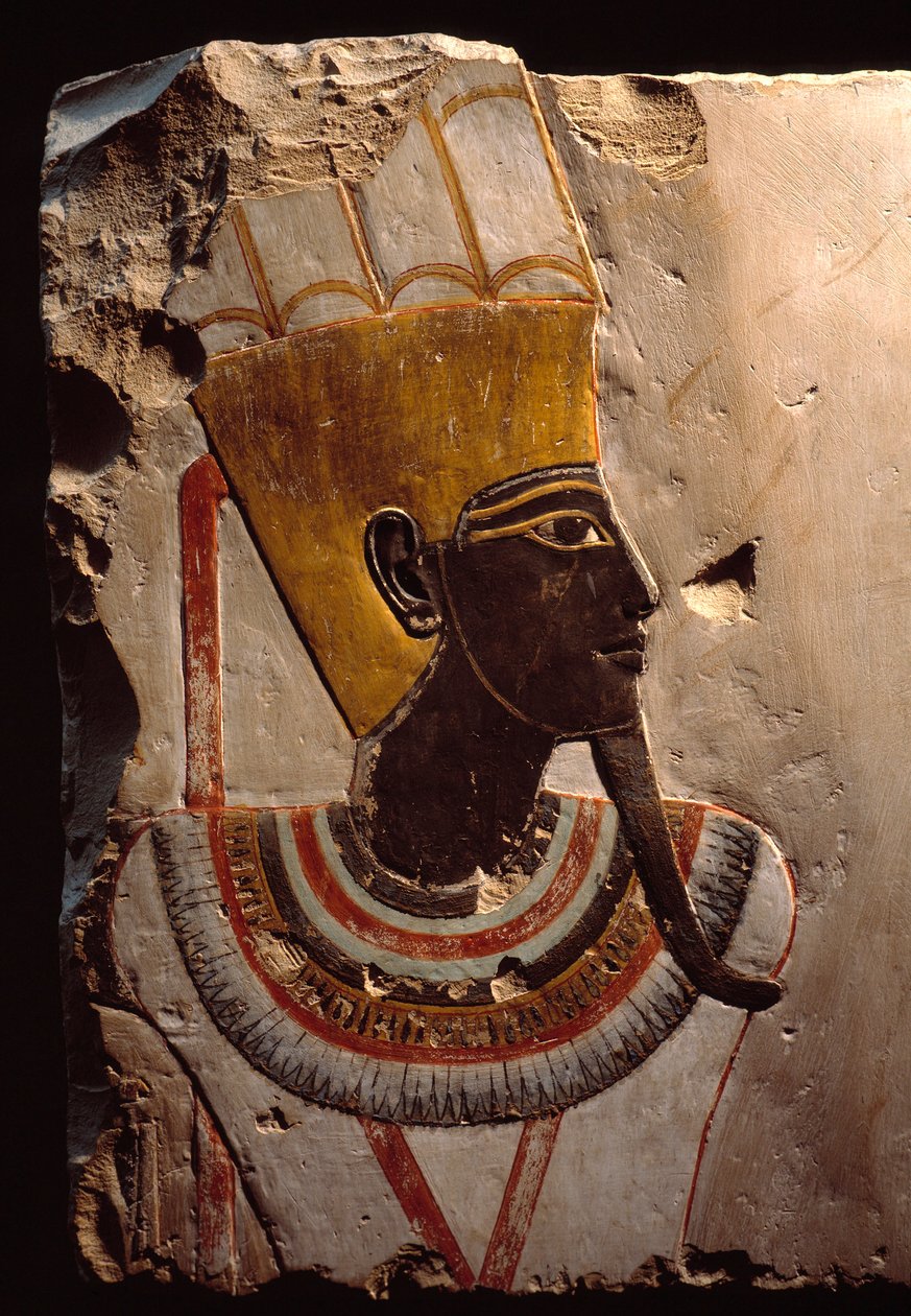 Ägyptische Antiquität: Detail einer Malerei auf Kalkstein, die den Fruchtbarkeitsgott Amon Min darstellt. Luxor, Ägyptisches Kunstmuseum von Egyptian Egyptian