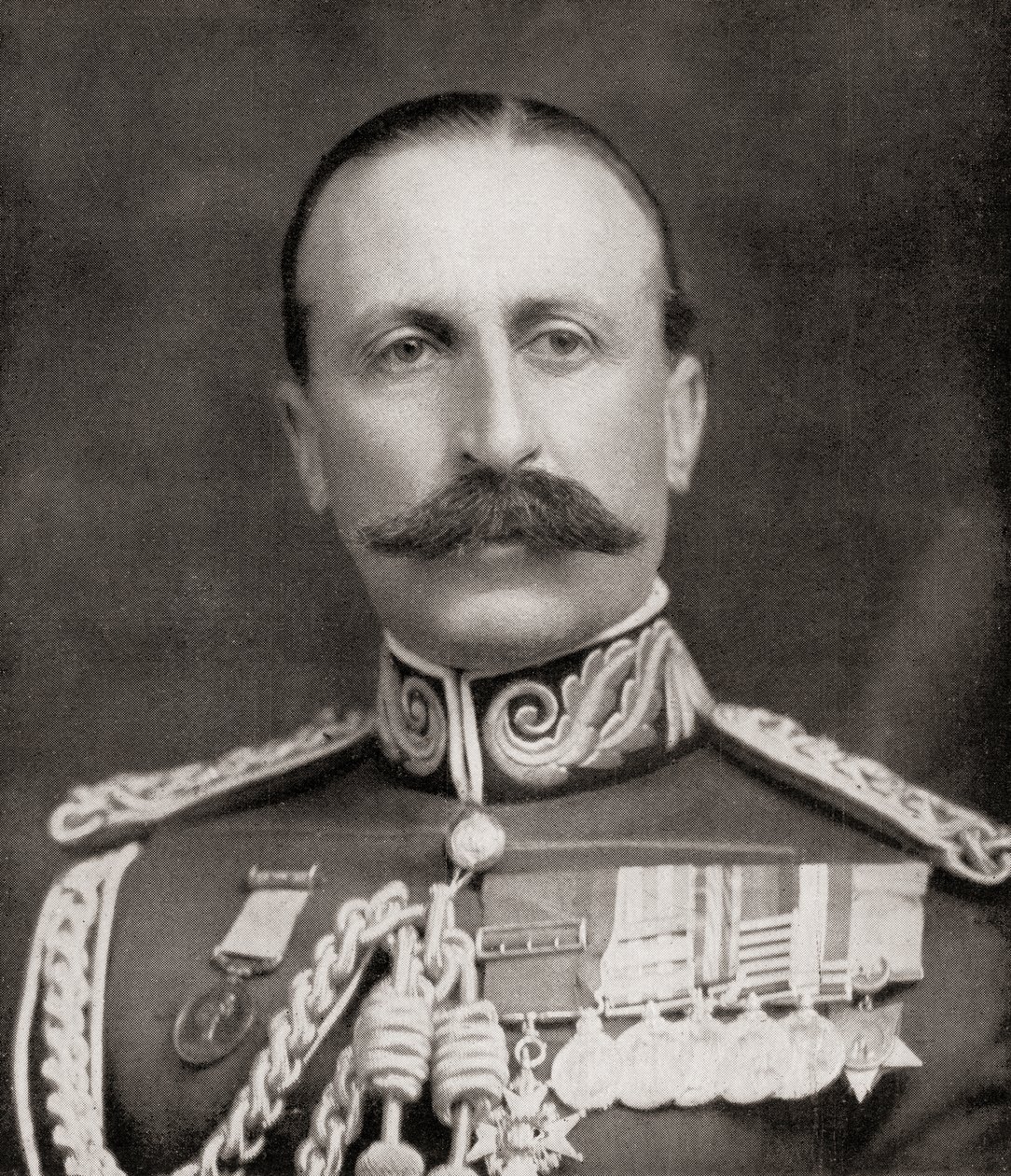 Generalleutnant Sir Edwin Alfred Hervey Alderson, aus The Illustrated War News, 1915 von English Photographer
