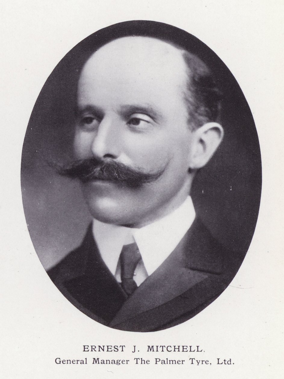 Prominente Männer von London: Ernest J Mitchell von English Photographer