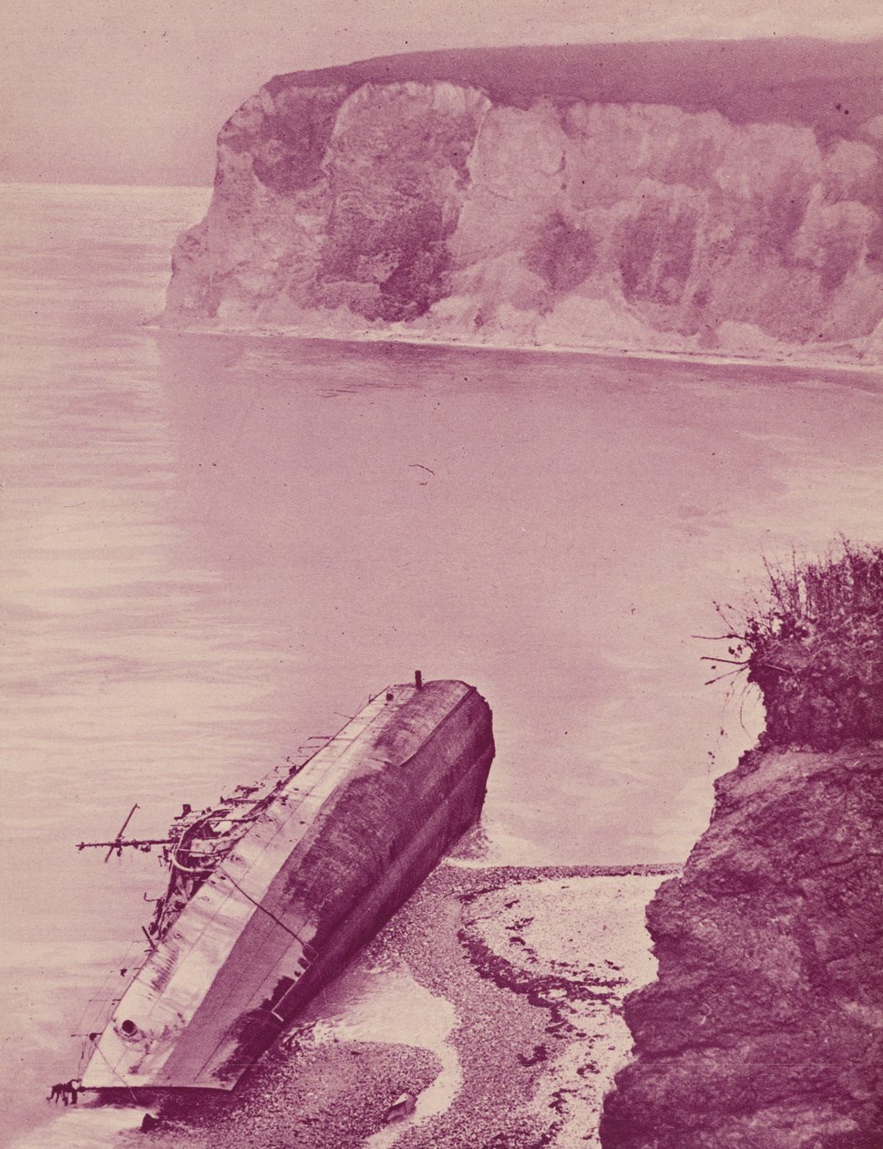 Das Schiff Narragansett wurde während eines Sturms auf das Bembridge Ledge, Isle of Wight, getrieben und in zwei Teile gespalten von English Photographer
