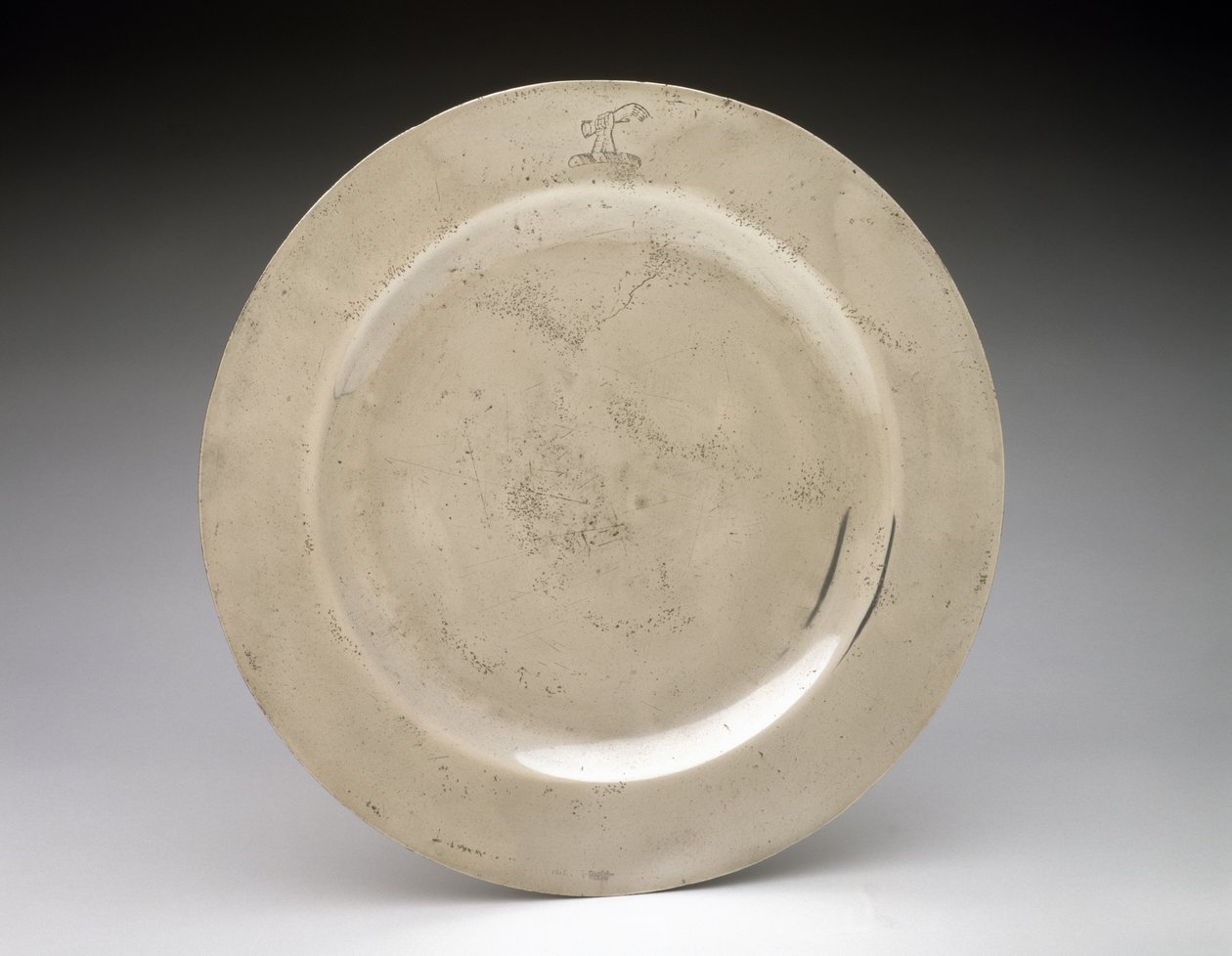Teller, um 1750 von English School