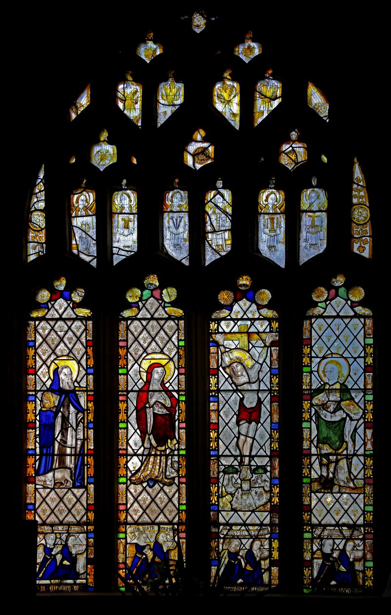 St. Antonius, Jungfrau Maria, St. Johannes bei der Kreuzigung. Stifter von English School