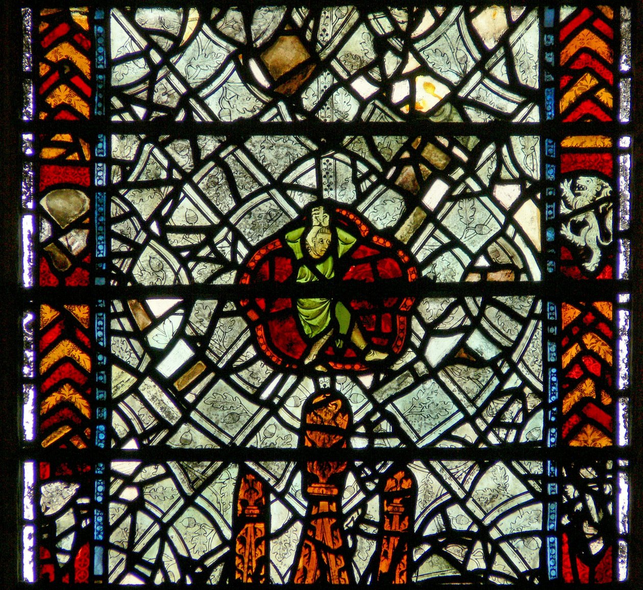 Fenster w39, Darstellung einer Figur (bizarr!) in Grisaille von English School