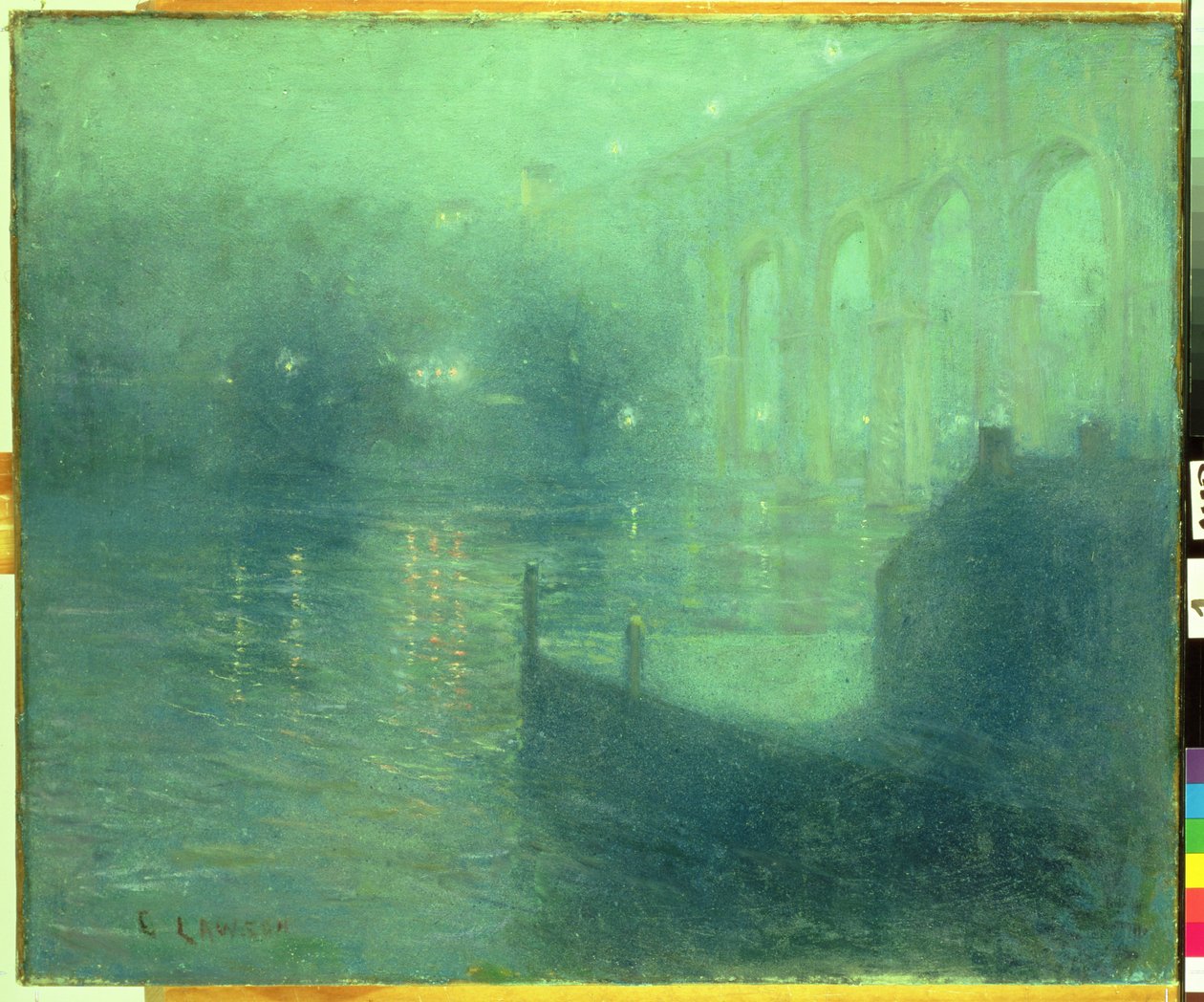 Harlem River bei Nacht, Blaue Reflexion von Ernest Lawson
