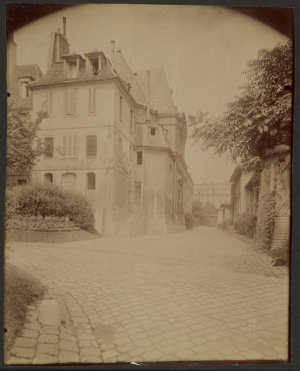 Die Mutterschaft - Boulevard Port-Royal von Eugène Atget