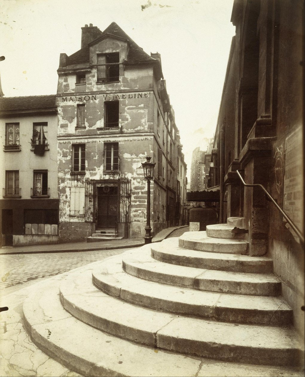 Rue de la Montagne-Sainte-Geneviève von Eugène Atget
