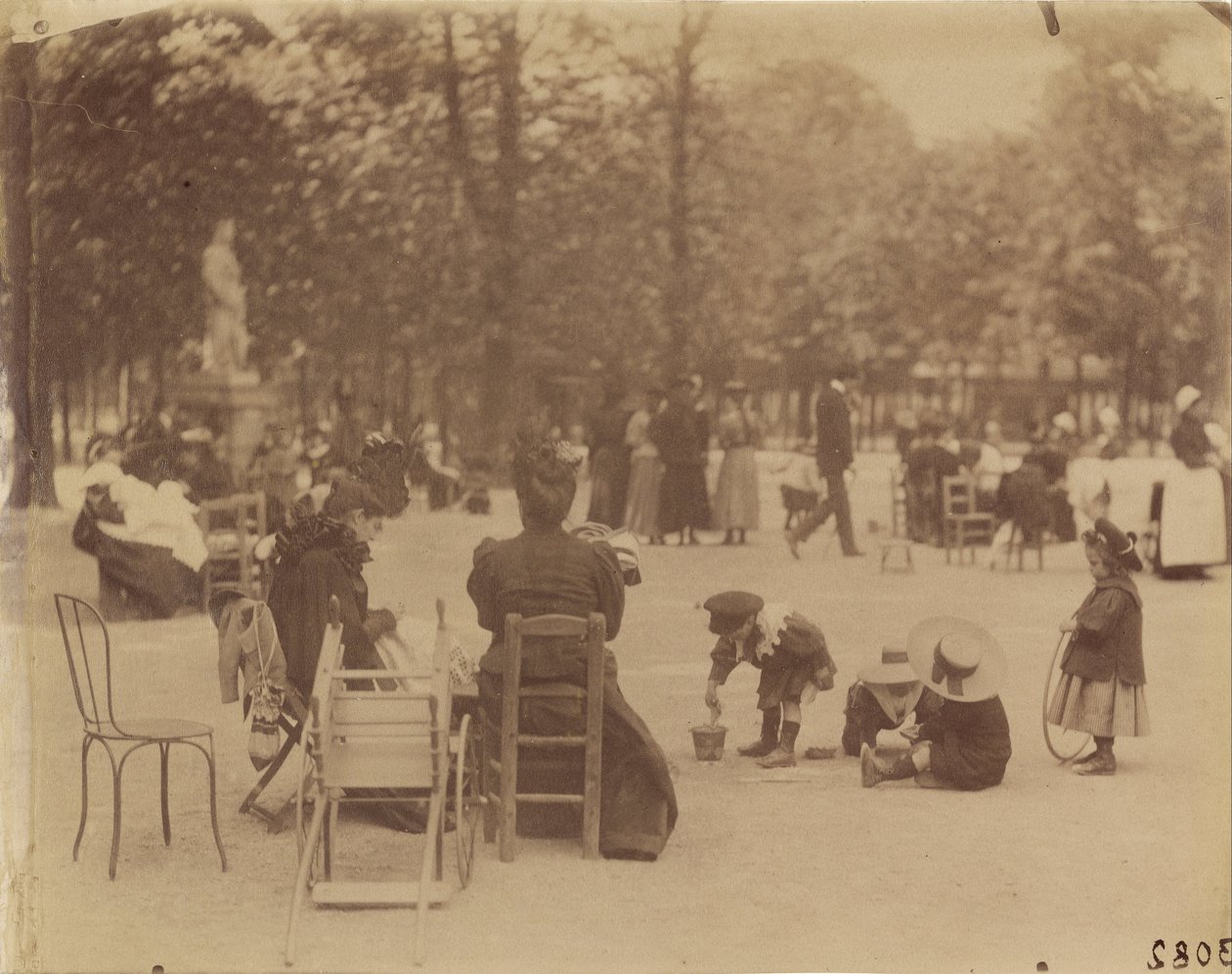 Frauen und Kinder im Jardin du Luxembourg von Eugène Atget