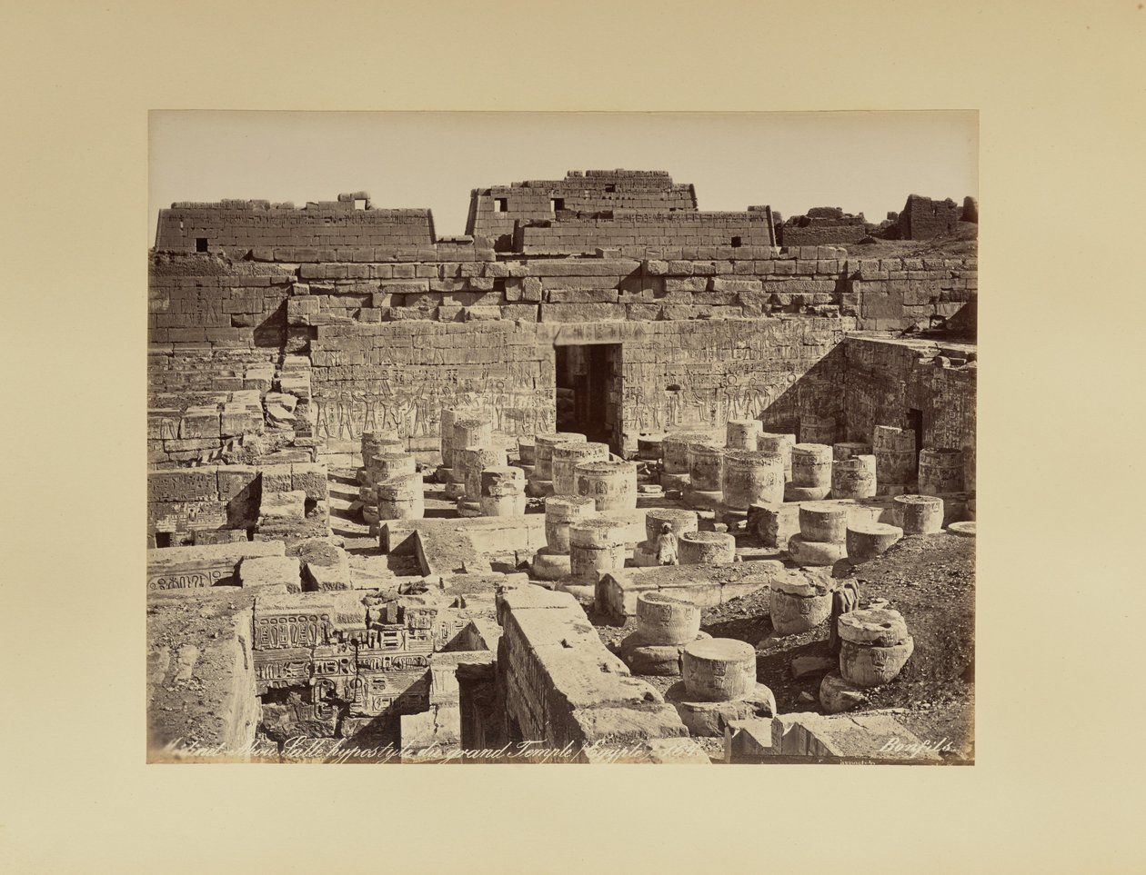 Médinet-Abou. Hypostylhalle des großen Tempels (Ägypten) von Félix Bonfils