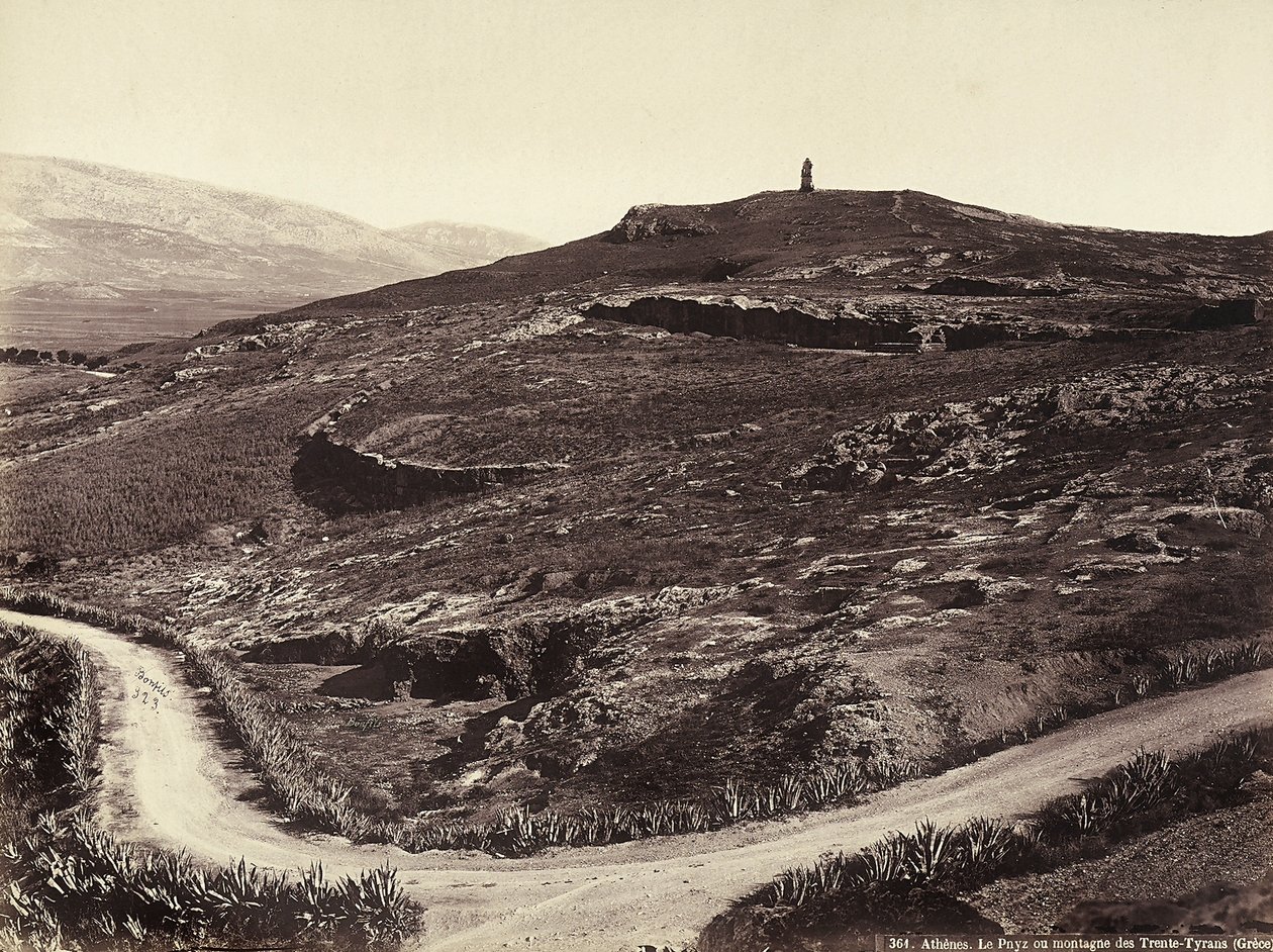 Der Pnyx-Berg oder der Berg der Dreißig Tyrannen, Athen von Félix Bonfils