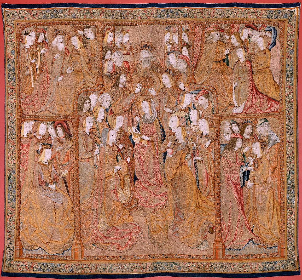 Flämische Tapisserie. Serie Hingabe an Unsere Liebe Frau oder Goldene Tücher. Die Krönung der Jungfrau. Vierter Wandteppich in der Serie. Modell Zeichner aus dem Kreis von Colyn de Coter. Herstellung Pieter van Aelst, Brüssel. Ca 1500-1515. von Flemish School