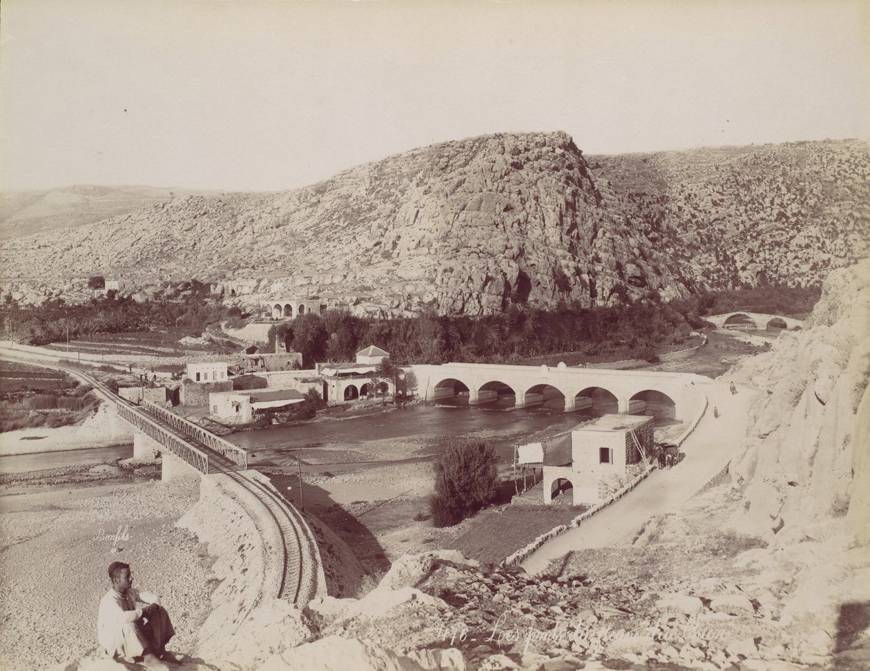Les ponts du fleurs du chien von Félix Bonfils