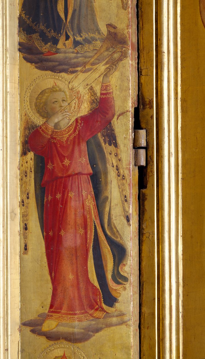 Engel spielt eine Trompete (Detail) von Fra Angelico