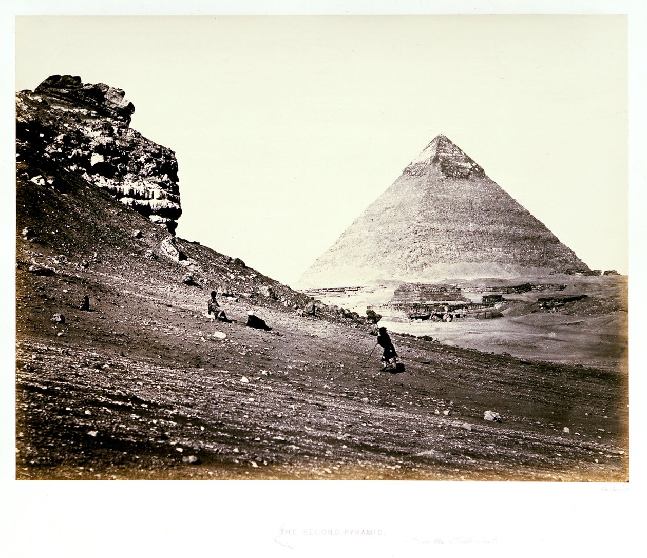 Die zweite Pyramide von Südosten von Francis Frith