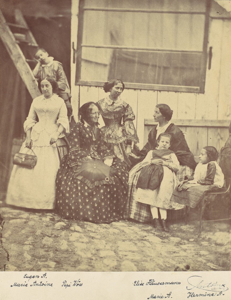 Gruppenporträt von vier Frauen und drei Kindern (1850er-60er Jahre) von Franz Antoine