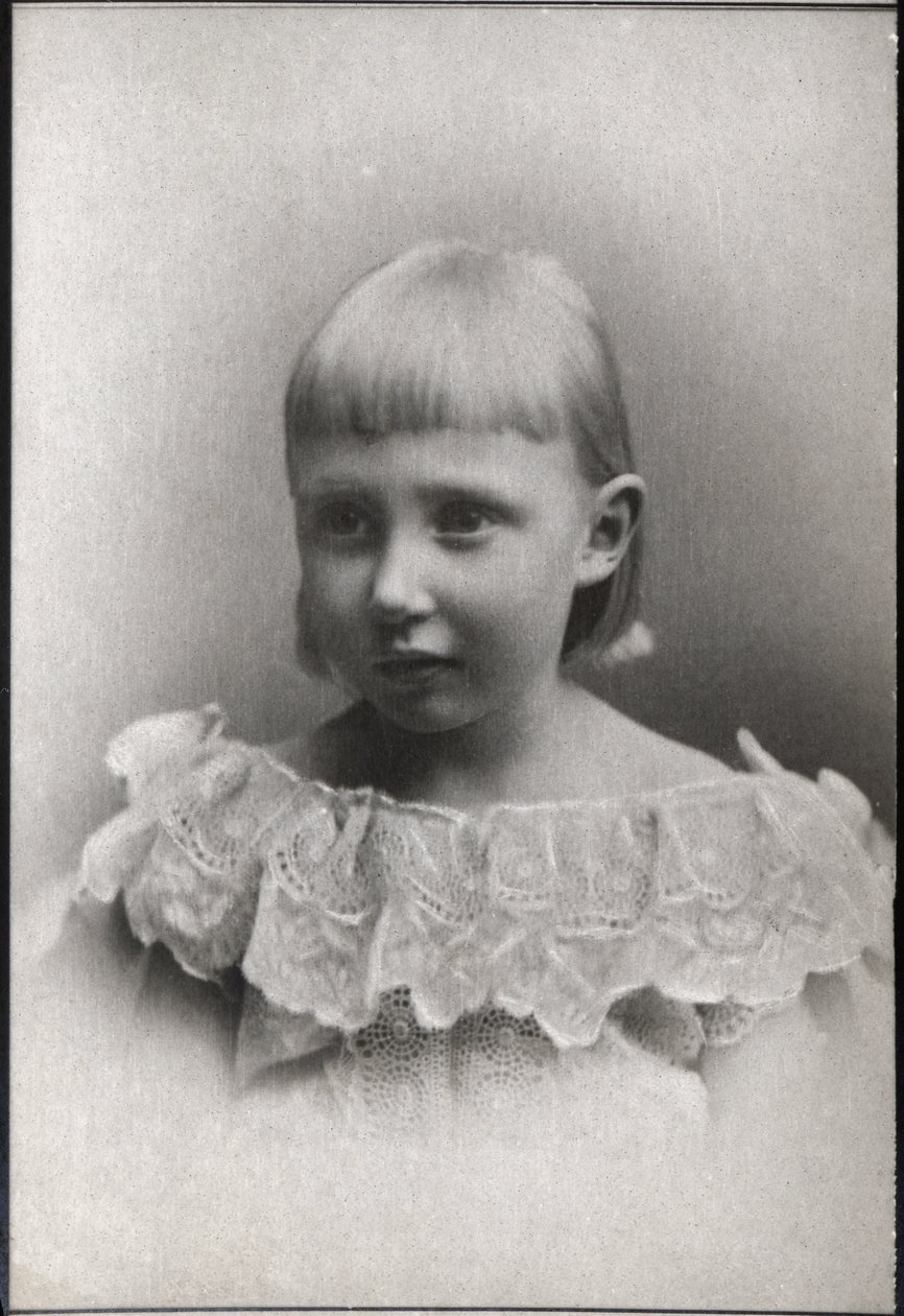 Porträt von Prinzessin Dagmar von Dänemark und Island (1890-1961) von French Photographer