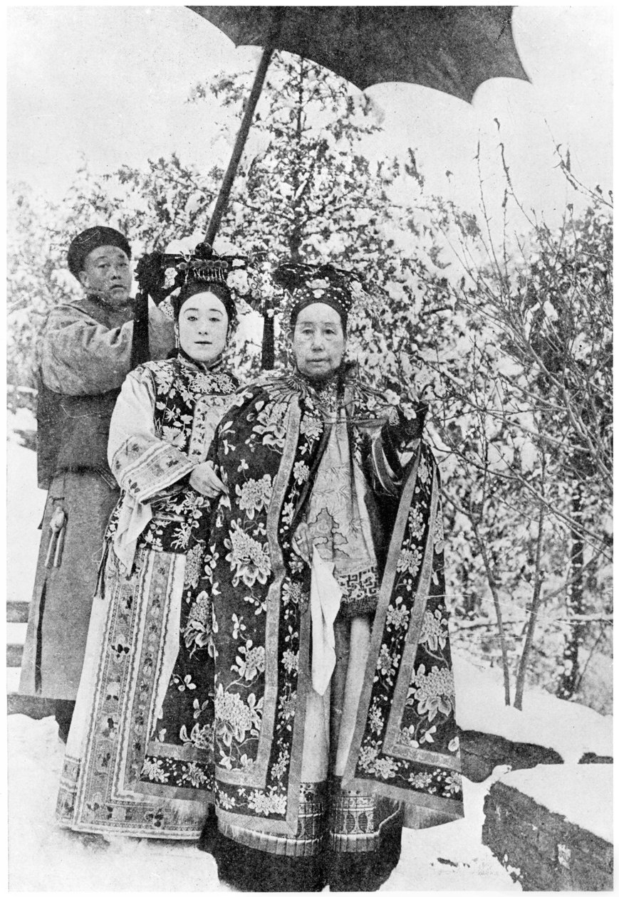 Tzu Hsi (1835-1908) Kaiserinwitwe von China, ca. 1903 von French Photographer