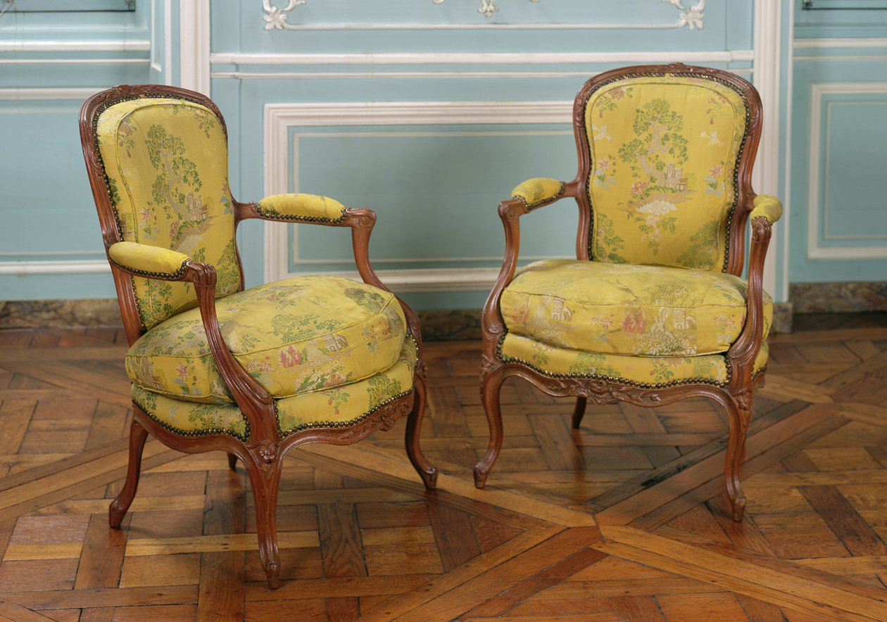 Paar Louis XV Sessel, 1723-74 von French School