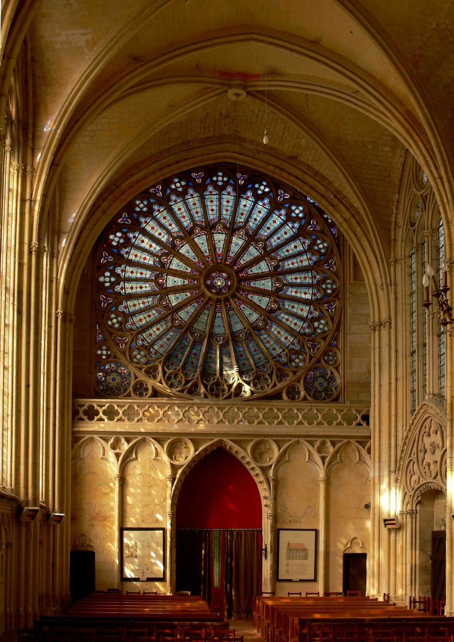 Die westliche Rosette (Rosettenfenster - innen) von French School