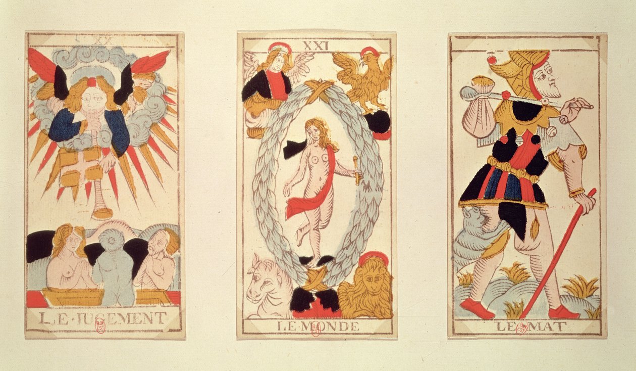 Drei Tarotkarten, die Gericht, Die Welt und Der Narr darstellen (farbiger Holzstich) von French School
