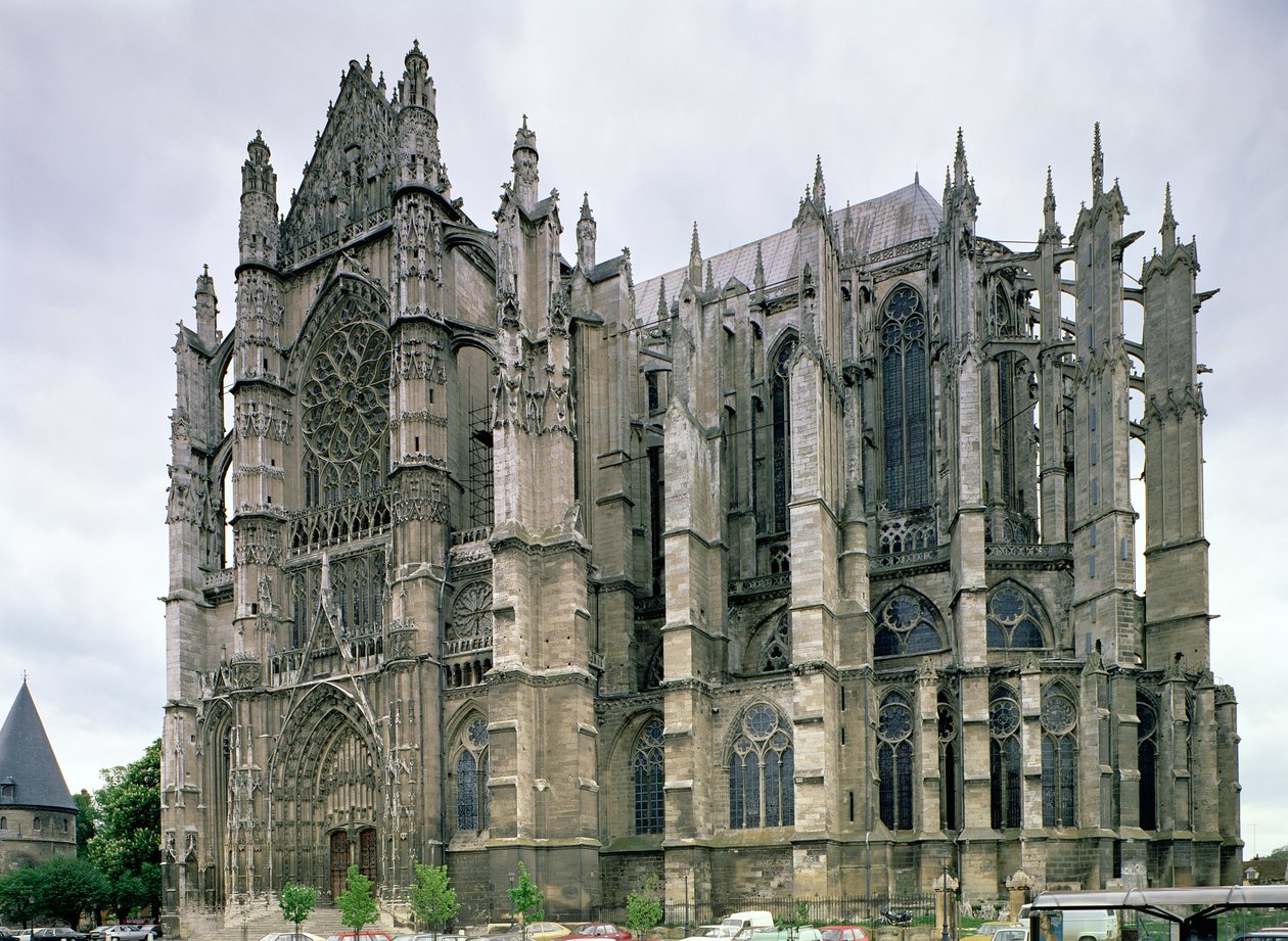 Ansicht des Äußeren, begonnen 1225 von French School