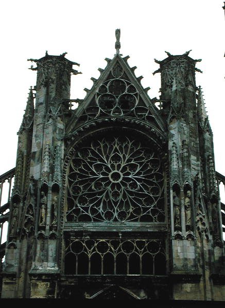 Westliches Rosettenfenster von French School