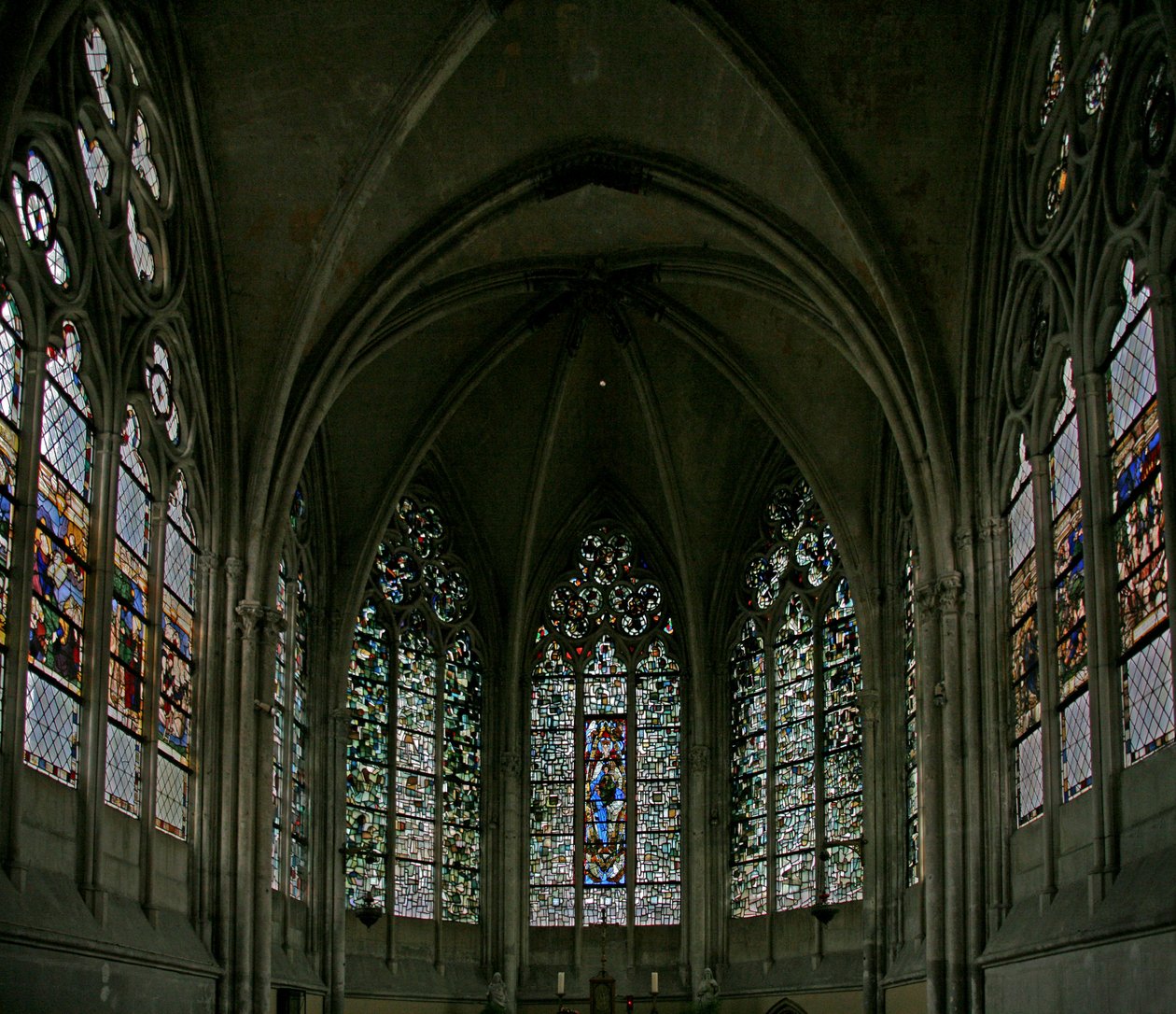 Fenster w0, Darstellung der Fenster in der Kapelle auf der Achse von French School