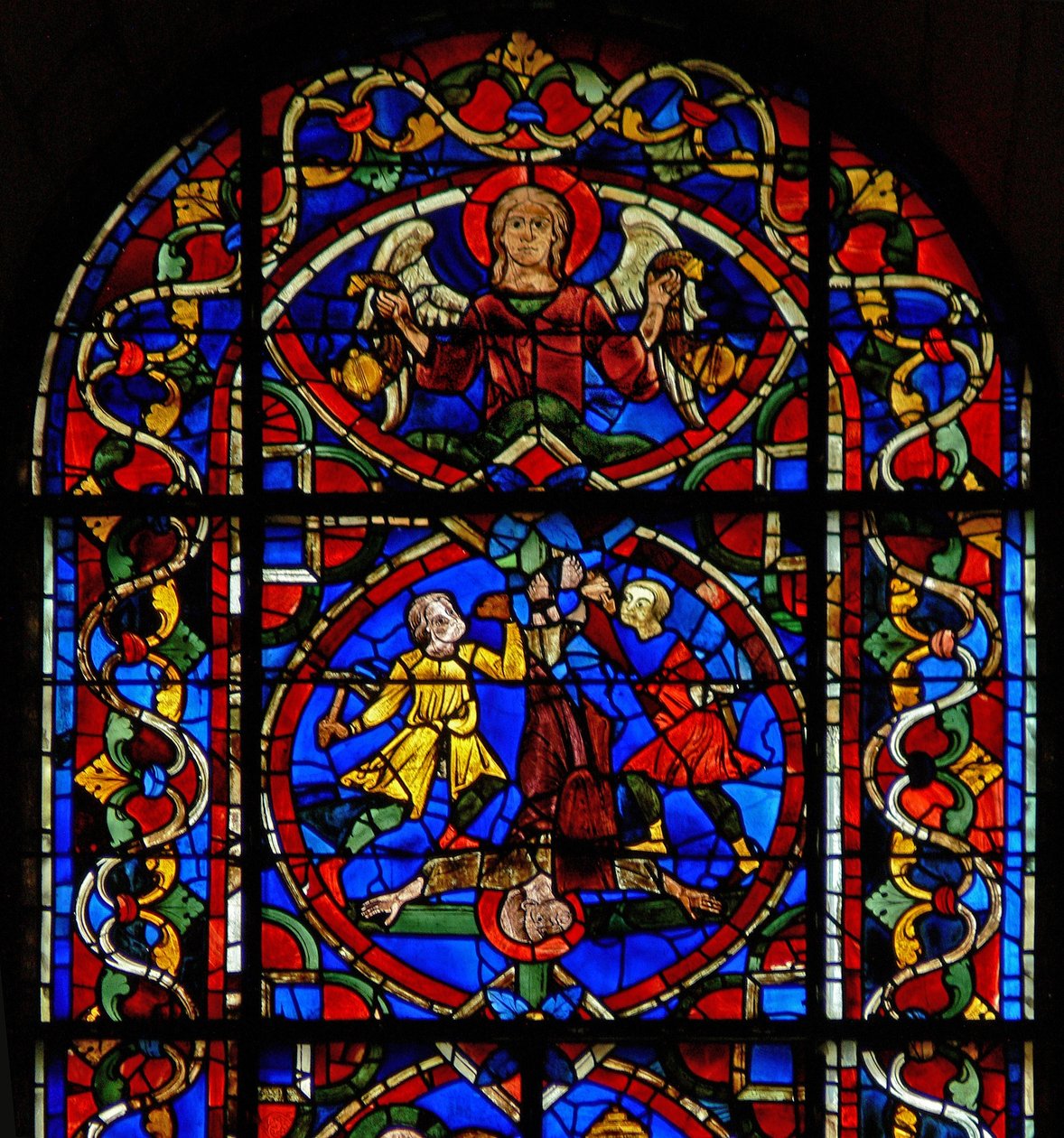 Fenster w107a Darstellung eines Engels und der Kreuzigung des Heiligen Petrus von French School