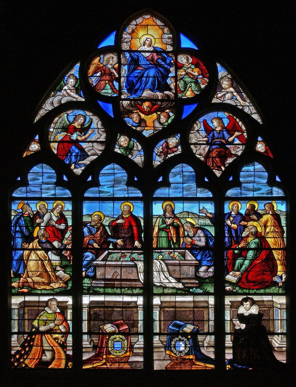 Fenster w39 mit dem Tod und der Himmelfahrt der Jungfrau Maria von French School
