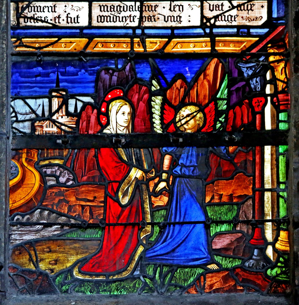 Fenster w5, Maria Magdalena; sie geht ins Exil und wird von einem Engel geführt darstellend von French School