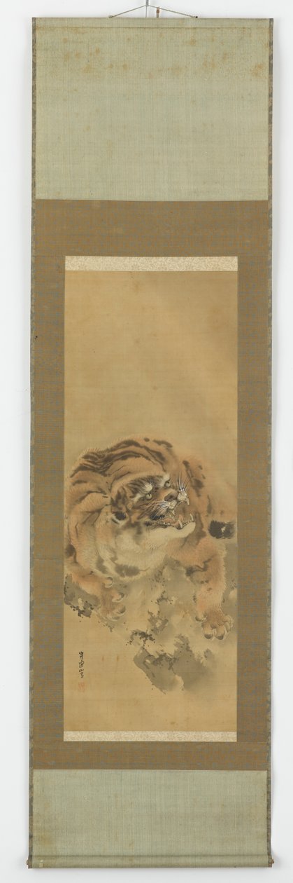 Ein kauernder, knurrender Tiger, Edo-Periode, frühes 19. Jahrhundert von Gantoku Aoki