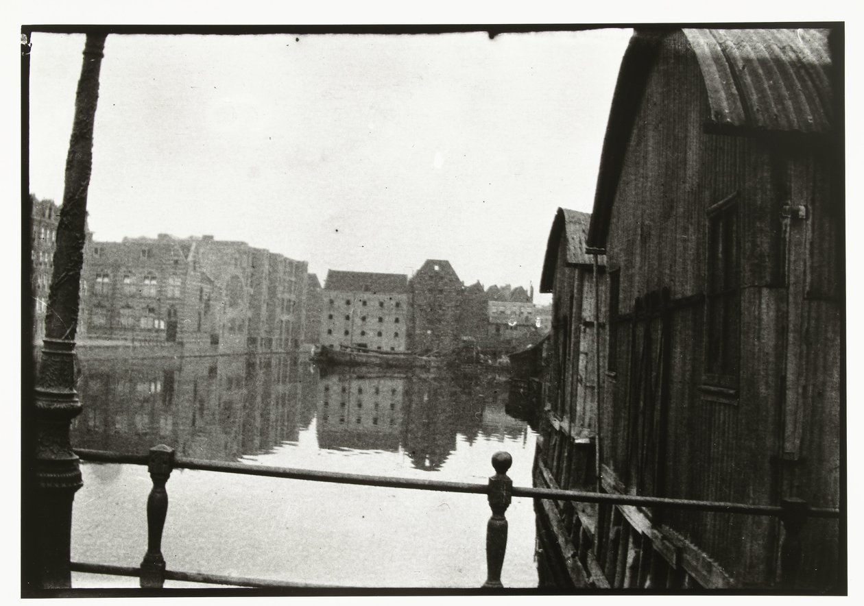Blick von der Brücke auf die Prinzeninsel in Amsterdam von George Hendrik Breitner