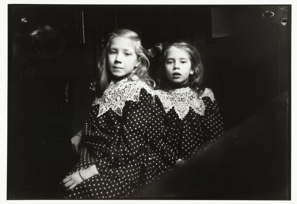 Porträt von zwei unbekannten Mädchen von George Hendrik Breitner
