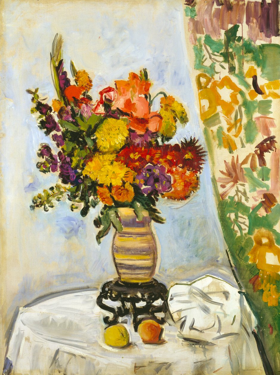Blumen in einer chinesischen Vase von George Leslie Hunter