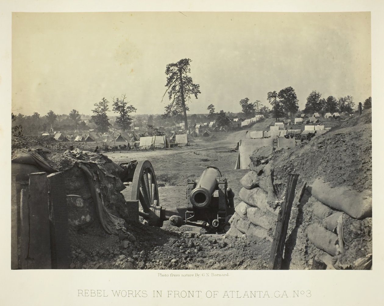 Rebellenwerke vor Atlanta, GA, Nr. 3, 1864 von George N. Barnard