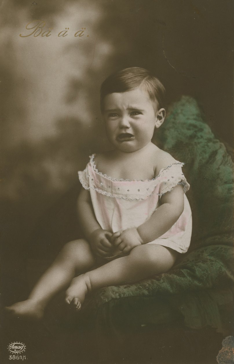 Postkarte eines weinenden Jungen, gesendet 1913 von German Photographer