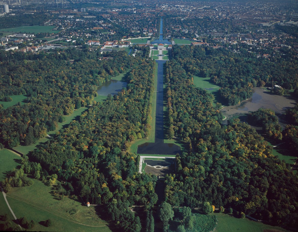 Barockkunst: Luftaufnahme des Nymphenburg Parks von German School