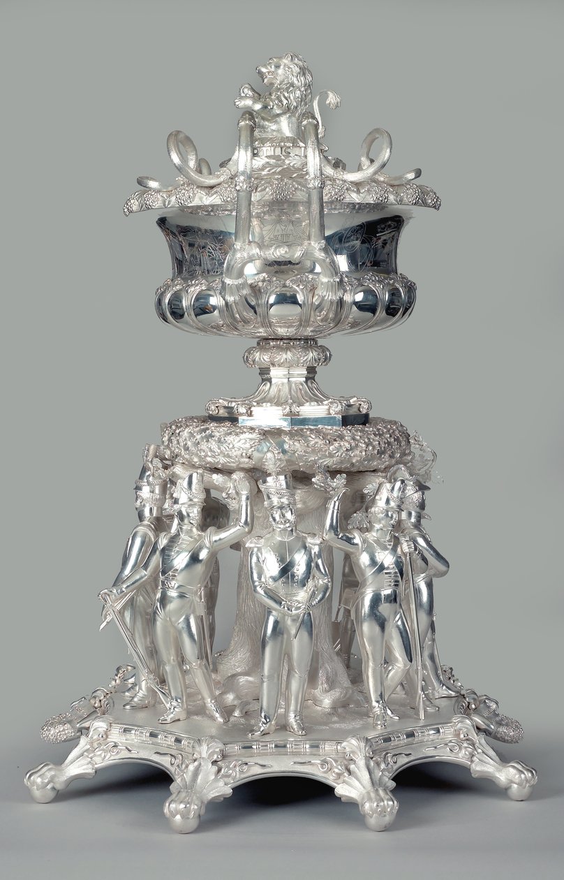 Major North Ludlow Beamish Trophäe oder Vase von German School