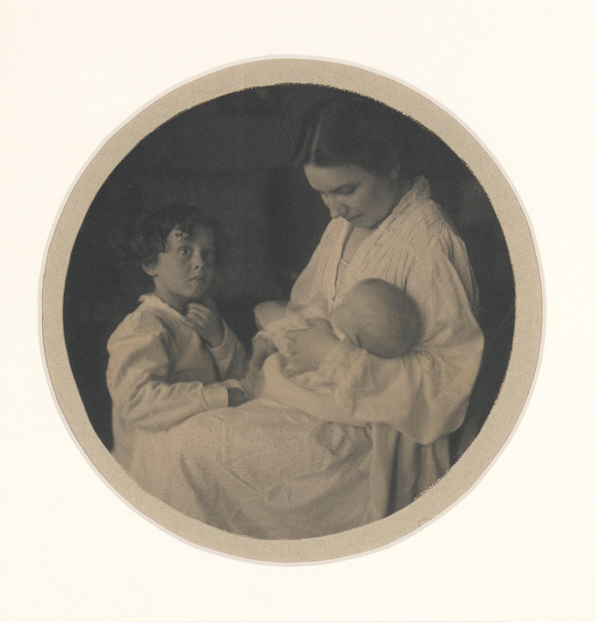 Nancy, Paul (mit 3 1/2) und Claire (mit 5 Monaten) von Gertrude Käsebier