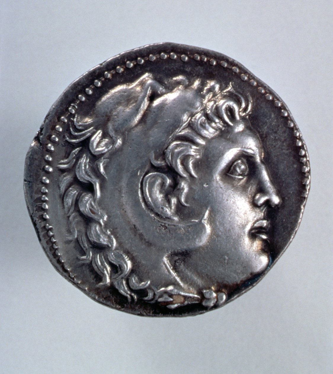 Alexander der Große Tetradrachme mit dem Kopf von Herakles mit Löwenfell von Greek School