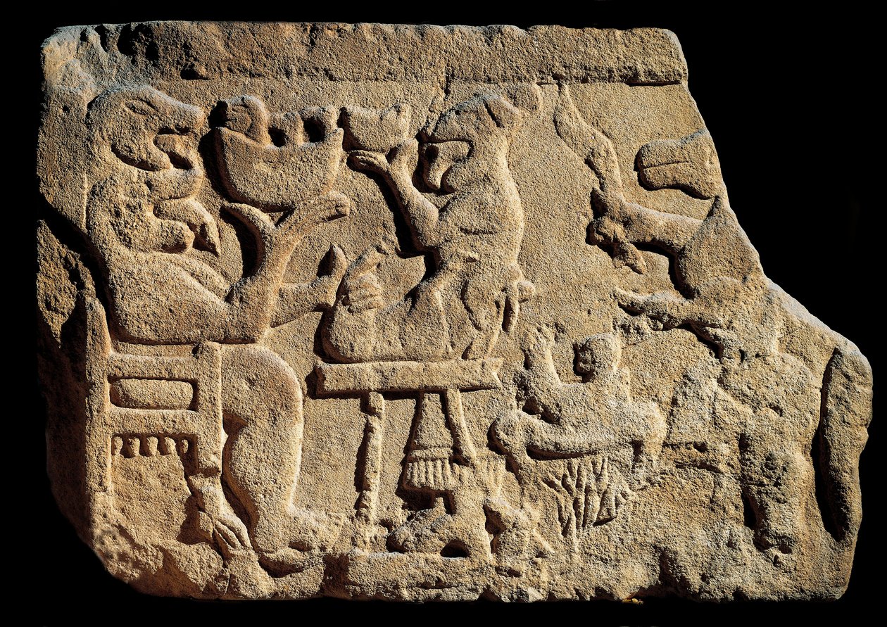 Iberische Kunst: Flachrelief, das eine mythologische Bankettszene darstellt, bei der ein Gott der Unterwelt zwei Köpfe mit offenem Mund vor einem Opferaltar hat. Um 500 v. Chr. aus dem Grab von Pozo Moro, Spanien. Madrid, Museo Arqueológico Nacional von Iberian