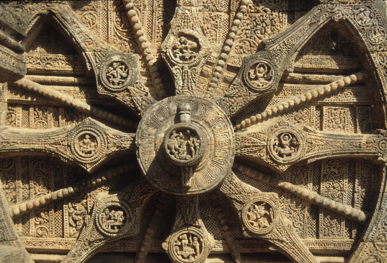Wagenrad am Sockel des Surya-Tempels von Indian School
