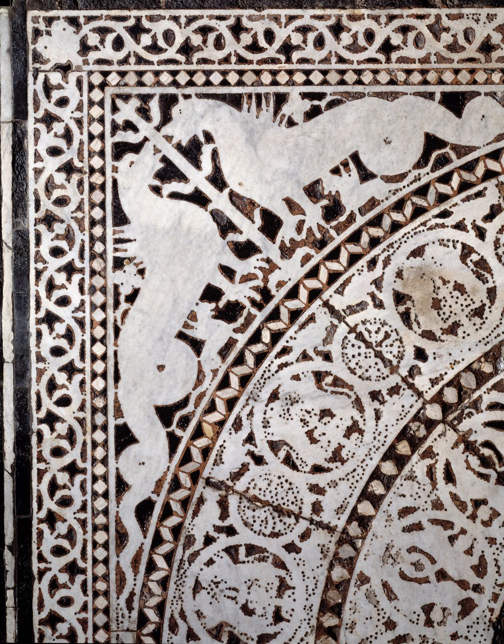 Detail des ursprünglichen Marmorbodens 11.-13. Jahrhundert von Italian School