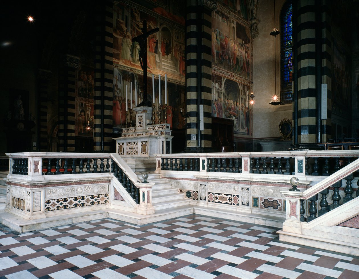 Innenansicht der Kathedrale Santo Stefano de Prato von Italian School